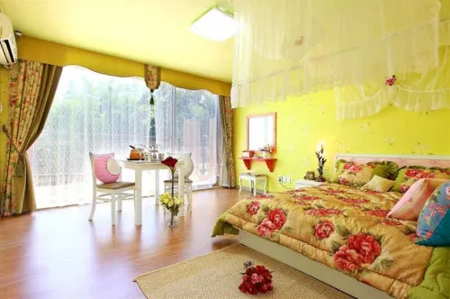 Bellus-Rose Pension Gyeongju