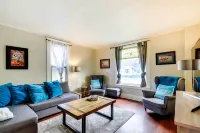 Red Lodge Home on Broadway - 15 Min to Ski Resort! - parking