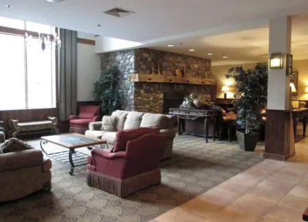 Ski In & Ski Out - Deluxe 1 Bedroom Condo Sleeps 5 Отели в г. Ханкок