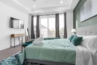 Luxurious 3 Bed3 Bath Near Downtown Houston