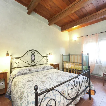 Farmhouse in Apecchio with Mountain Views