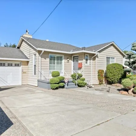 @ Marbella Lane - Modern Refreshing Home