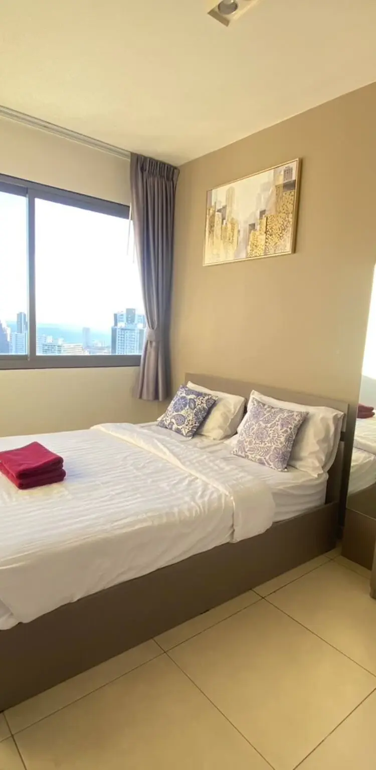 รูปภาพของSea View High Floor 2 Bed Room-Excellent Location