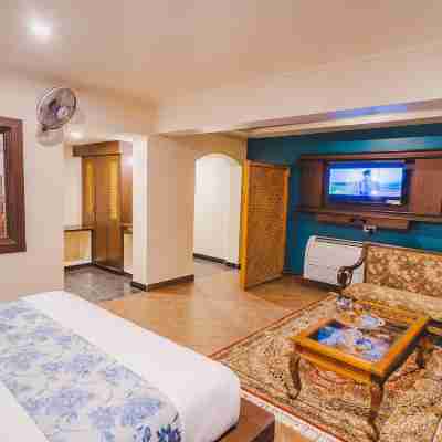 Hotel the Dewan Rooms