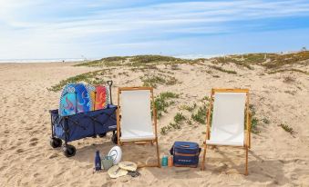 Velvet Sand II by AvantStay Steps to Newport Beach