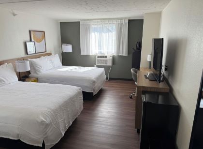 Spark by Hilton Portland Airport Maine Mall