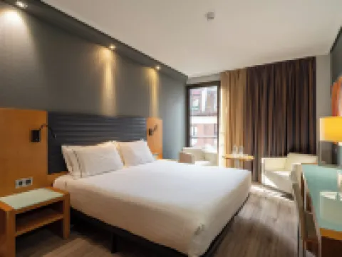 Eurostars Indautxu 聖馬梅斯球場附近的飯店