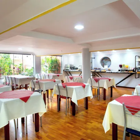 Oscar Hotel