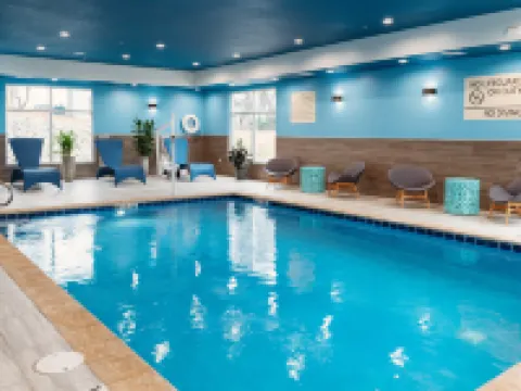 Hampton Inn & Suites Pittsburgh New Stanton Hotels in New Stanton