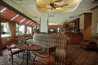 Best Western Plus Port OCall Hotel - bar