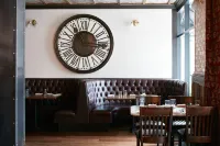 Club Quarters Hotel in San Francisco - breakfast