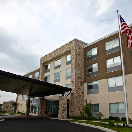 Holiday Inn Express & Suites OSWEGO by IHG