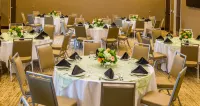 Holiday Inn PADUCAH RIVERFRONT by IHG - breakfast