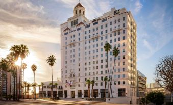 Fairmont Breakers Long Beach