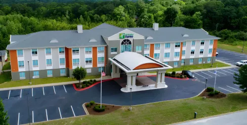 Holiday Inn Express & Suites Enterprise Hotels in Enterprise