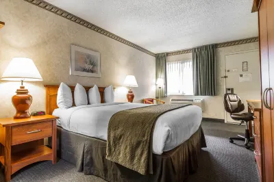 Quality Inn & Suites Silicon Valley Hotels near Intel Museum