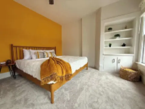 Jungle House Boutique Residences – Downtown Columbus & Short North Hotels near Ohio Expo Center & State Fairgrounds