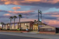 Best Western Desert Winds Hotels in Mojave