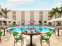 Novotel Cairo Airport - Pool