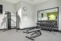 Spark by Hilton Madison Central - Gym