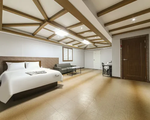 Suncheon Hotel Romeo Hotels in Suncheon-si