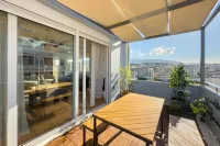 Acropolis Sky Retreat Jacuzzi 3Br Maisonette - Bungalows