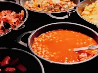ザ ログ ポルト ホテル バイ ピアモンテ ホテルズ パラーニョス周辺のホテル
