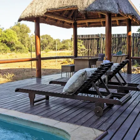 Karongwe - River Safari Lodge