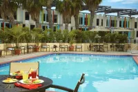 Hilton Santa Monica - Strand