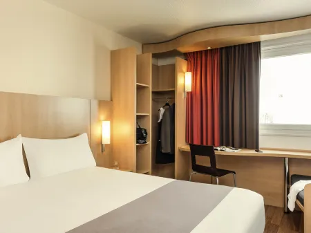 Ibis Paris Porte de Bagnolet