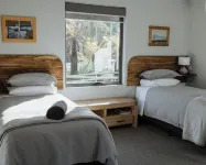 Boat Reflections Hotels in Kettering