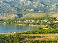 Holiday Home Green Oasis Lika Hotels in Lovinac