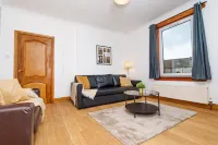 2bed Upper Cottage Flat-on Street Parking Hotels in Grangemouth