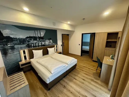 Central Hotel Отели рядом с достопримечательностью «Дюне ам Трессзе»