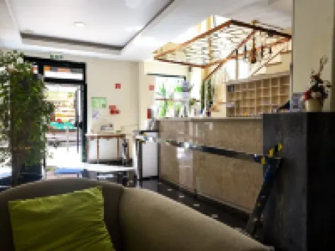 Residencial Colombo โรงแรมในฟุงชาล