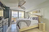 Gulf-View Hudson Condo in Waterfront Resort! - balcon