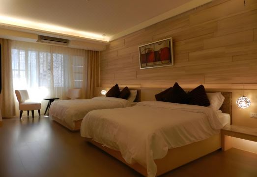 2. 밍가오 핫 스프..