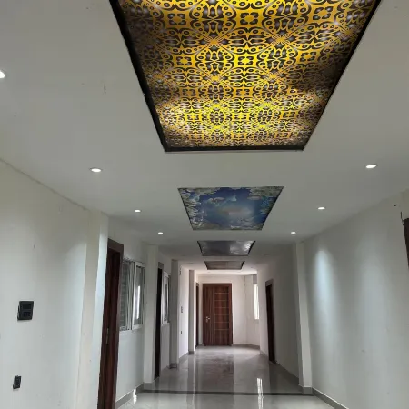 Hotel Shri Dauji Maharaj Palace