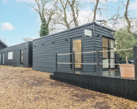 ビー ハイブ オークハムのホテル