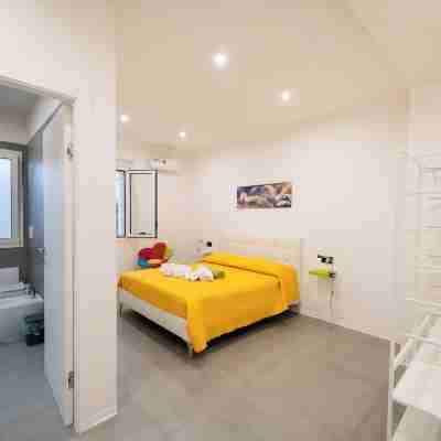 White Houses Apartments Rooms