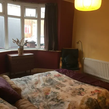 Charming 2 Bedroom Apartment in Gateshead, Close to Newcastle City Centre Отели в г. Гейтсхед
