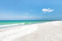 Ami Gulf Lookout-Views of the Gulf from Every Room-Rooftop Terrace - Beach