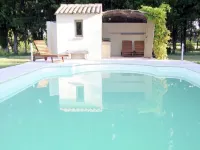 Country House in Provence with Garden Access