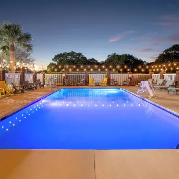 The Windstar Hotel - Emerald Isle / Swansboro