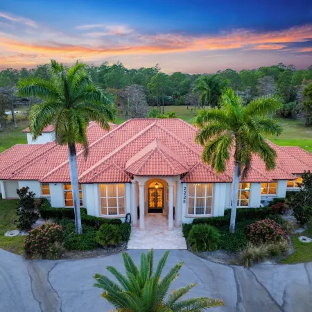 Knickerbocker Estate of Naples