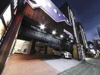 โรงแรมจงโนโฮเทลป็อปลีดส์พรีเมียร์ โรงแรมใกล้สถานีจงโนซัมกา