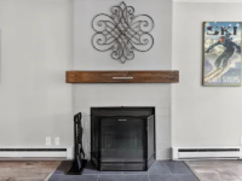 Mountain Adventure Retreat with Cozy Fireplace - Inviting Haven