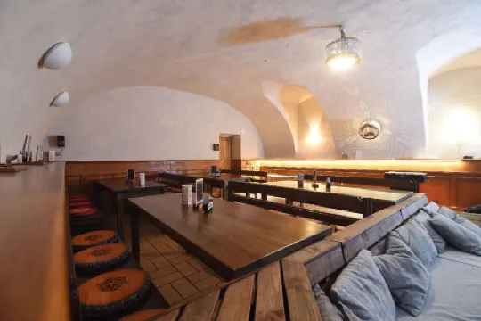 Hostel Little Quarter Отели рядом с достопримечательностью «SaSaZu»