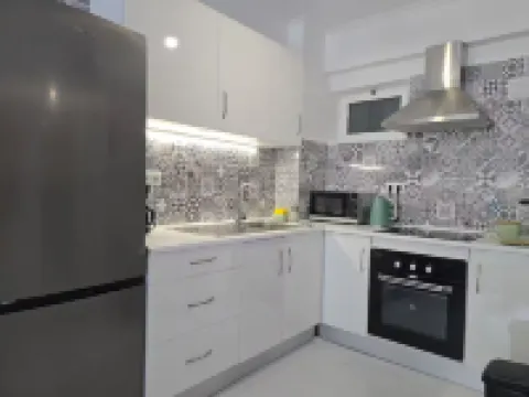 COZY AIRPORT APARTMENT