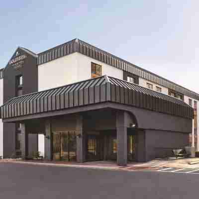 Country Inn & Suites by Radisson, Williamsburg East (Busch Gardens), VA Hotel Exterior
